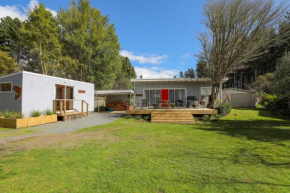 The Fishing Cottage - Tūrangi Holiday Home